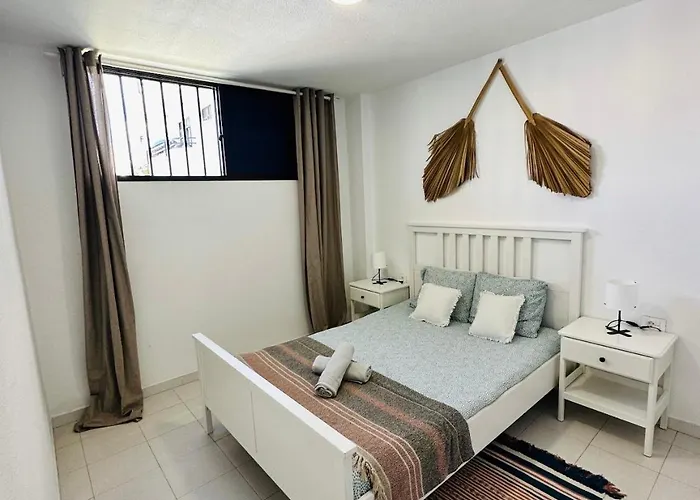 Cristianos 1-bedroom Apartment, Swimming Pool Διαμέρισμα Los Cristianos (Tenerife)
