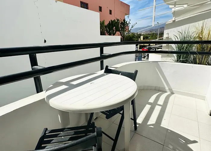 Cristianos 1-bedroom Apartment, Swimming Pool *